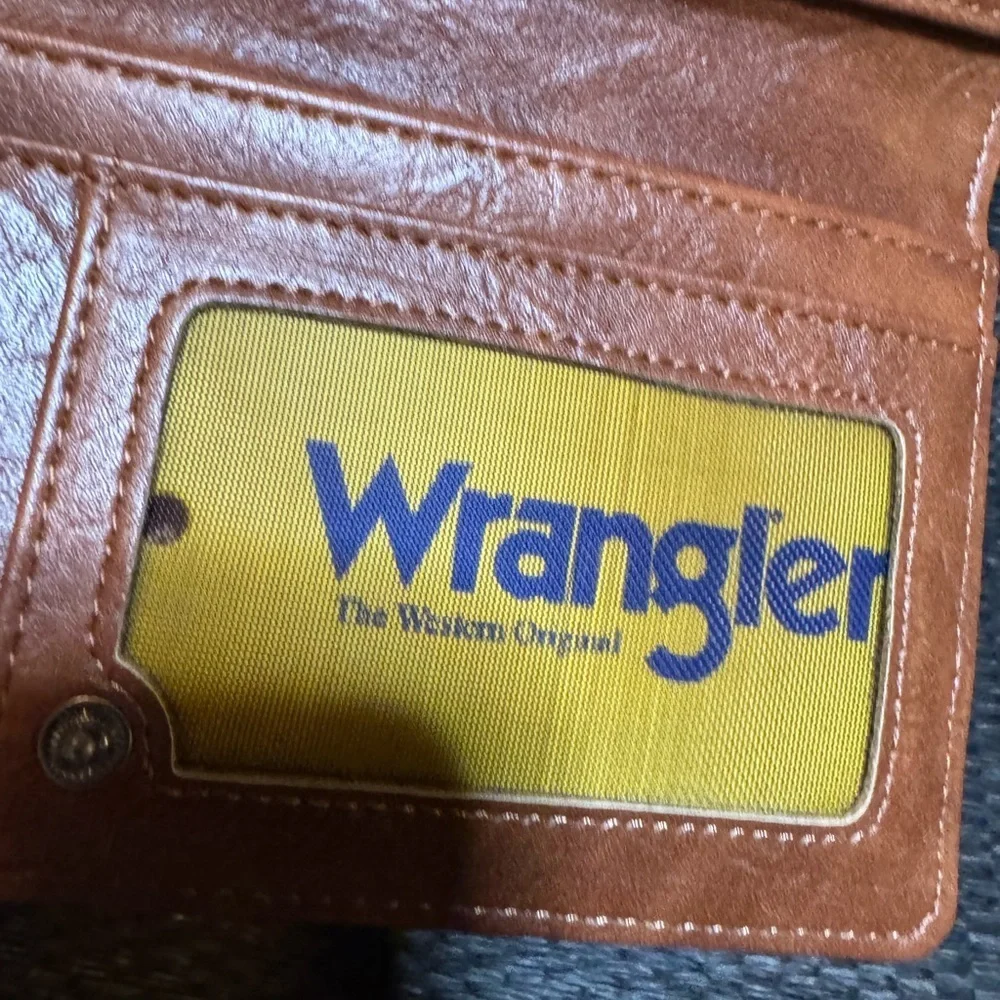 Wrangler Tan Quilted Women's Wallet